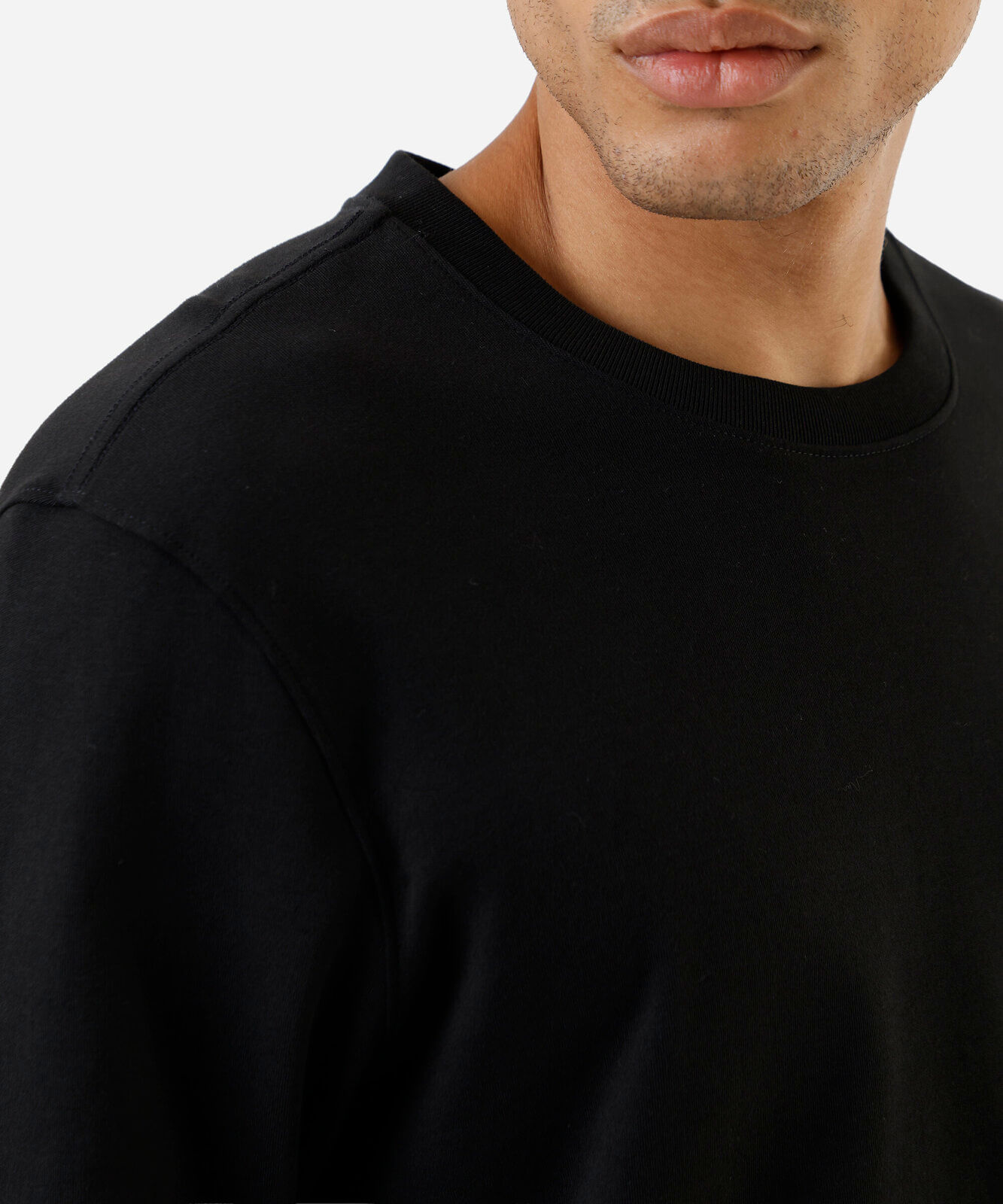 camiseta de algodão peruano bold manga longa preta