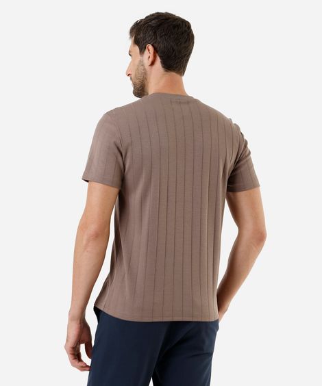 camiseta slim fit masculina de algodão peruano manga curta canelada marrom