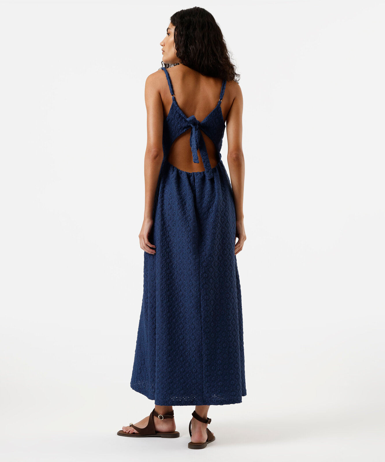 vestido midi feminino de laise alça fina azul