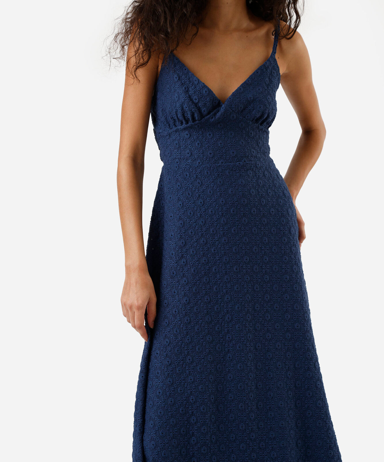 vestido midi feminino de laise alça fina azul