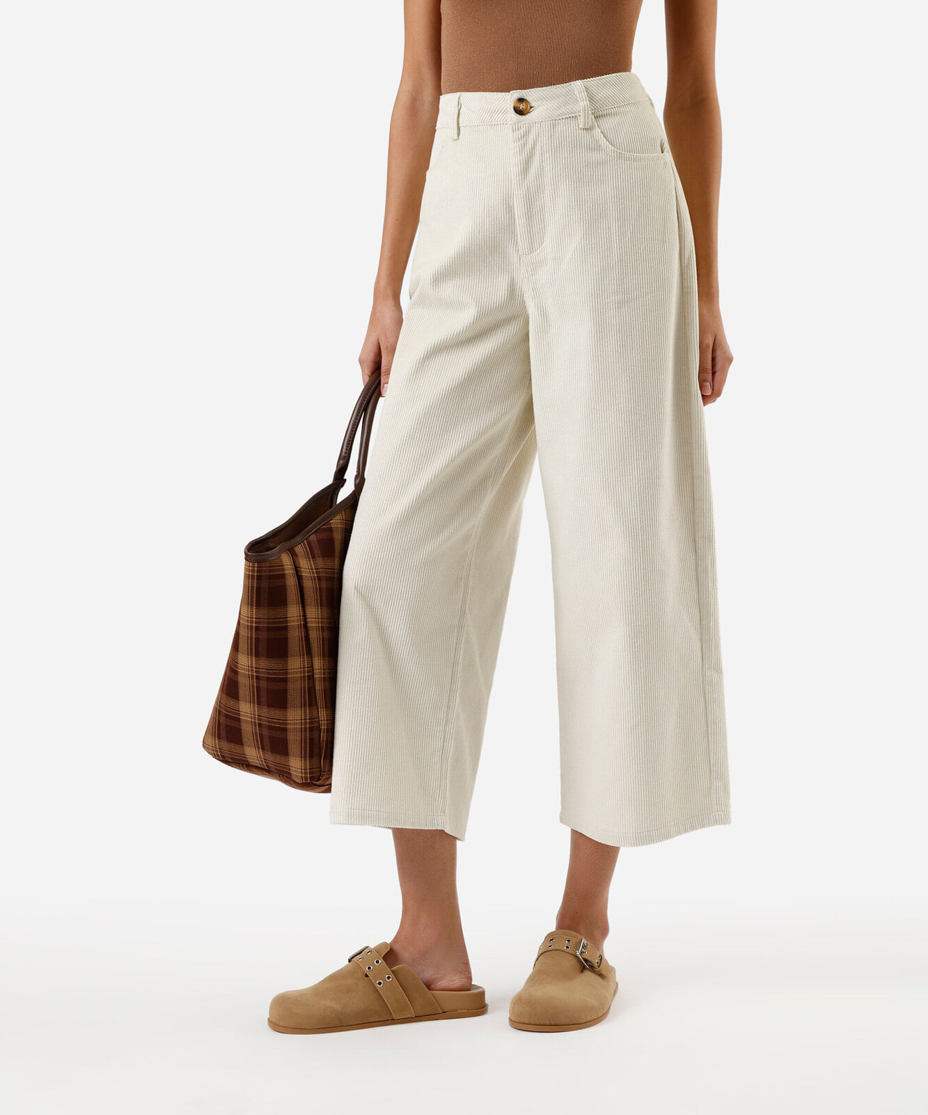calça wide leg cropped bege