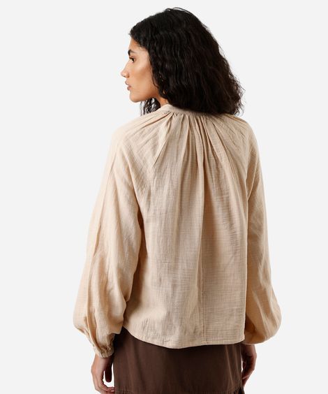 bata feminina de algodão manga bufante texturizada bege