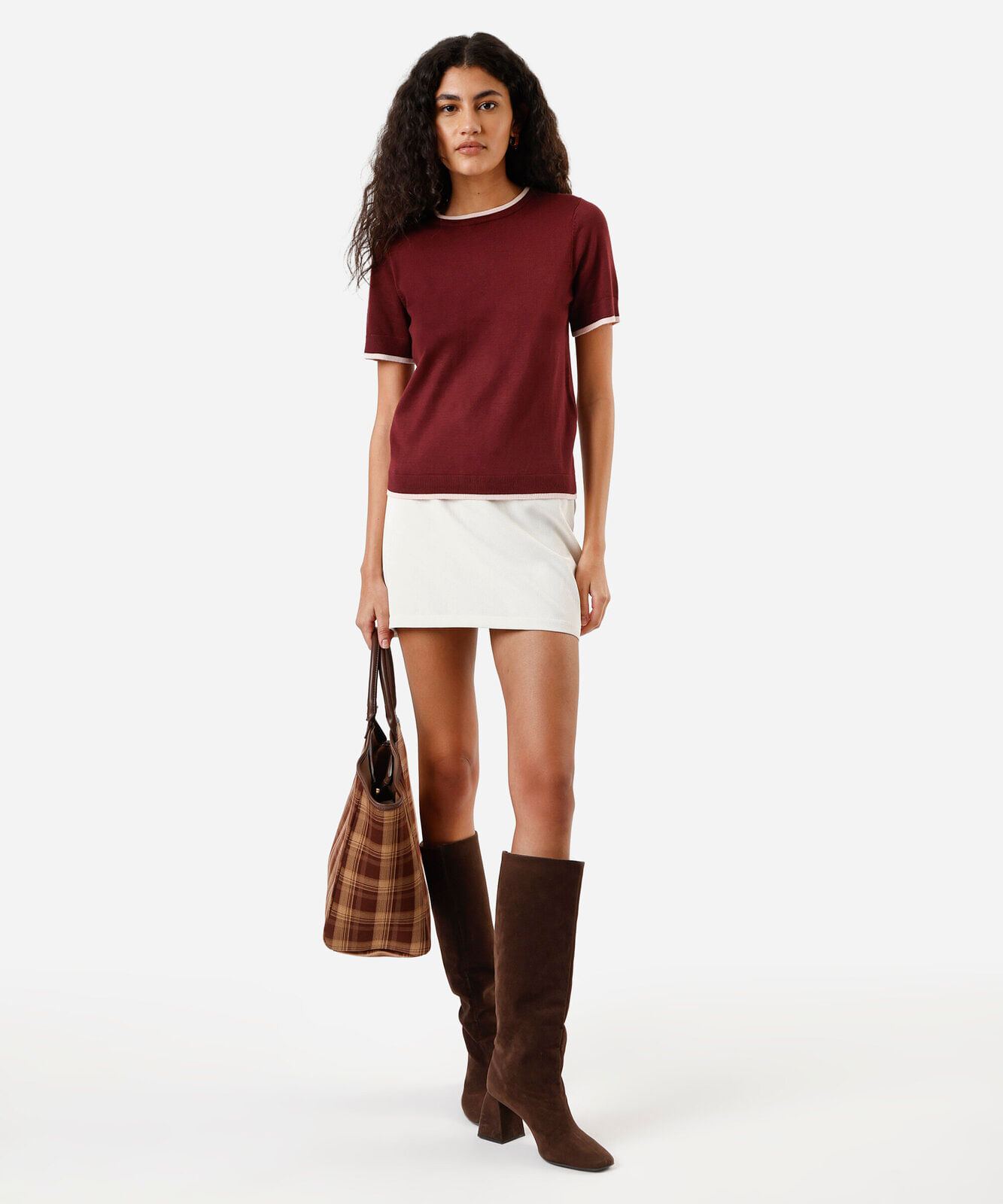 blusa manga curta regular friso contrastante vinho