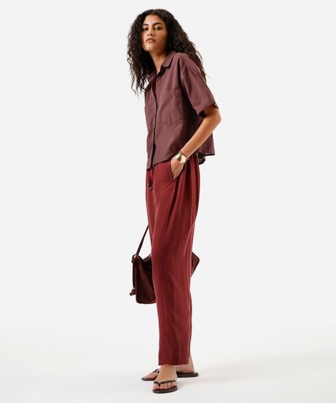 calça carrot feminina com viscose cós elástico vinho