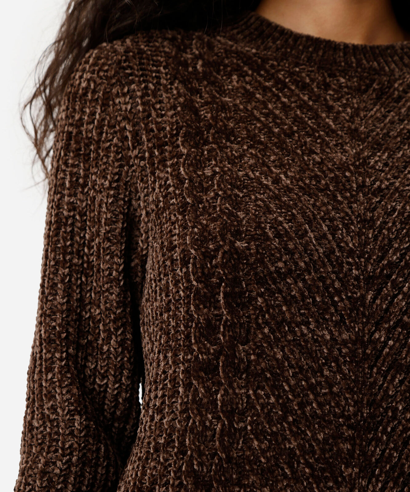 suéter feminino de tricot chenille texturizado marrom