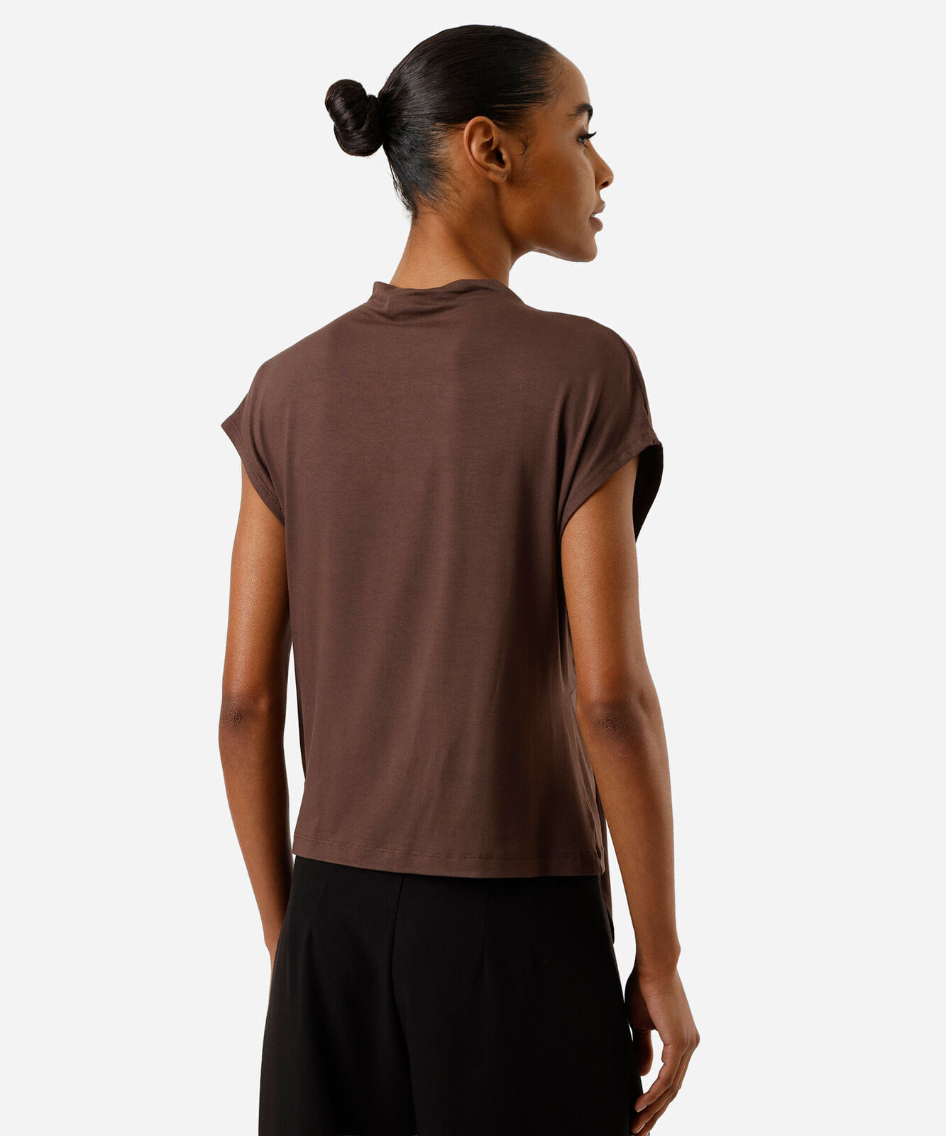 blusa feminina de viscose franzida marrom