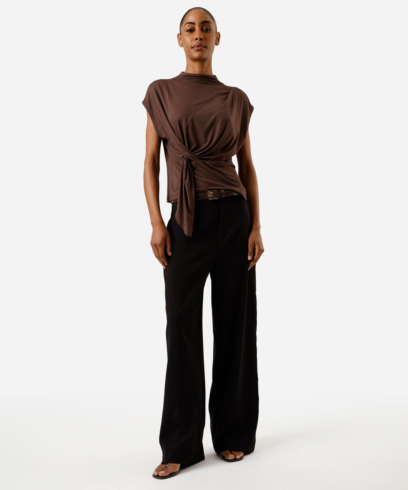 blusa feminina de viscose franzida marrom