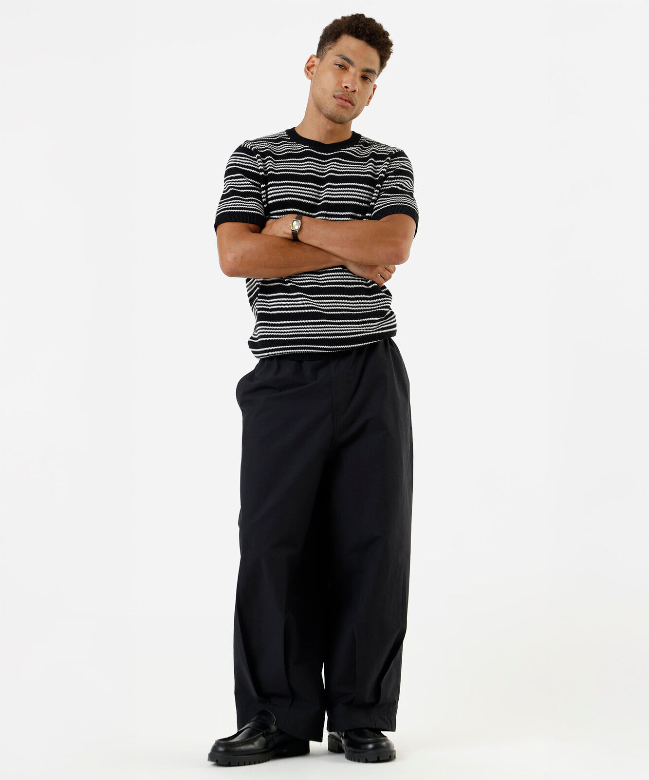 camiseta masculina com algodão listrada texturizada preta
