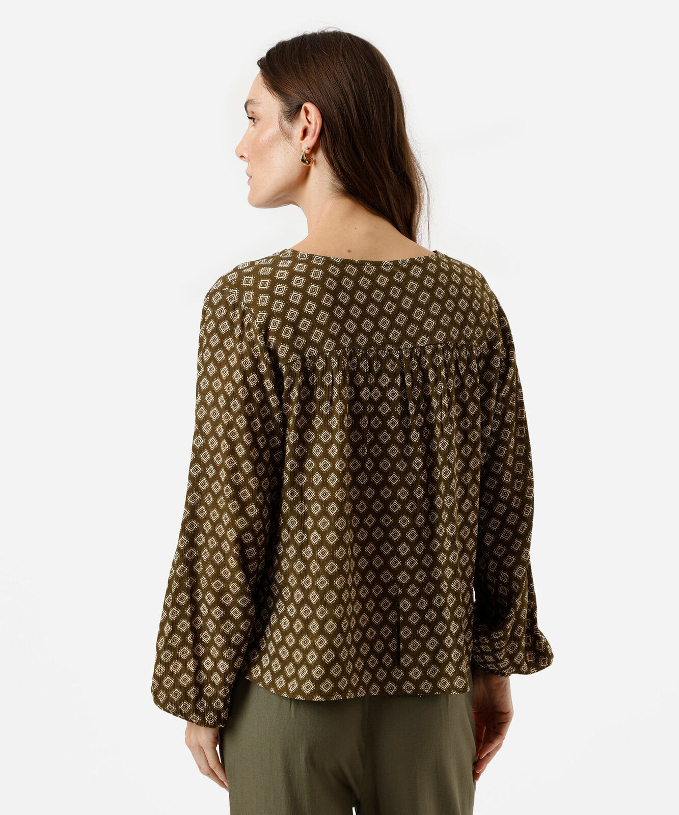bata feminina com viscose e lurex étnica verde