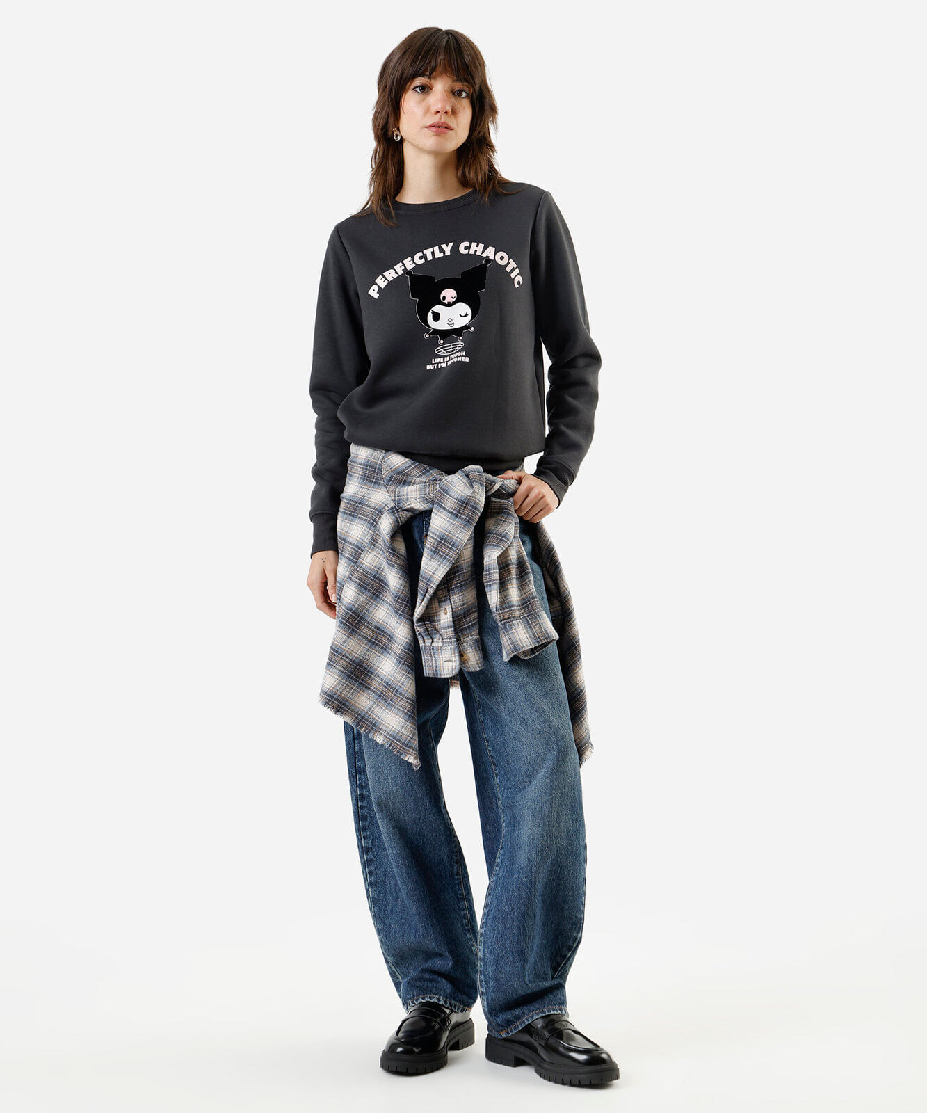 blusão feminino de moletom kuromi cinza