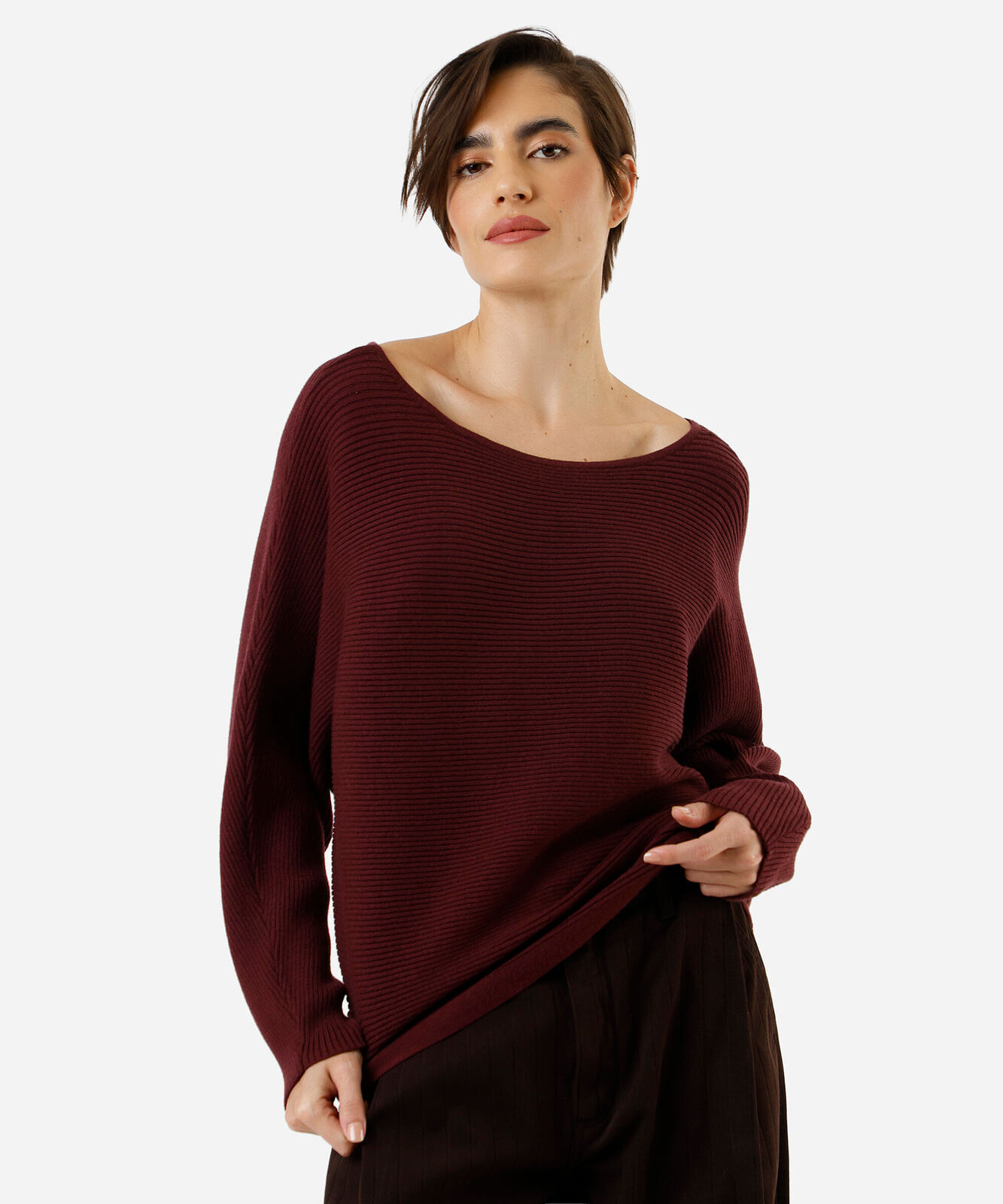 suéter amplo feminino de tricot canelado vinho