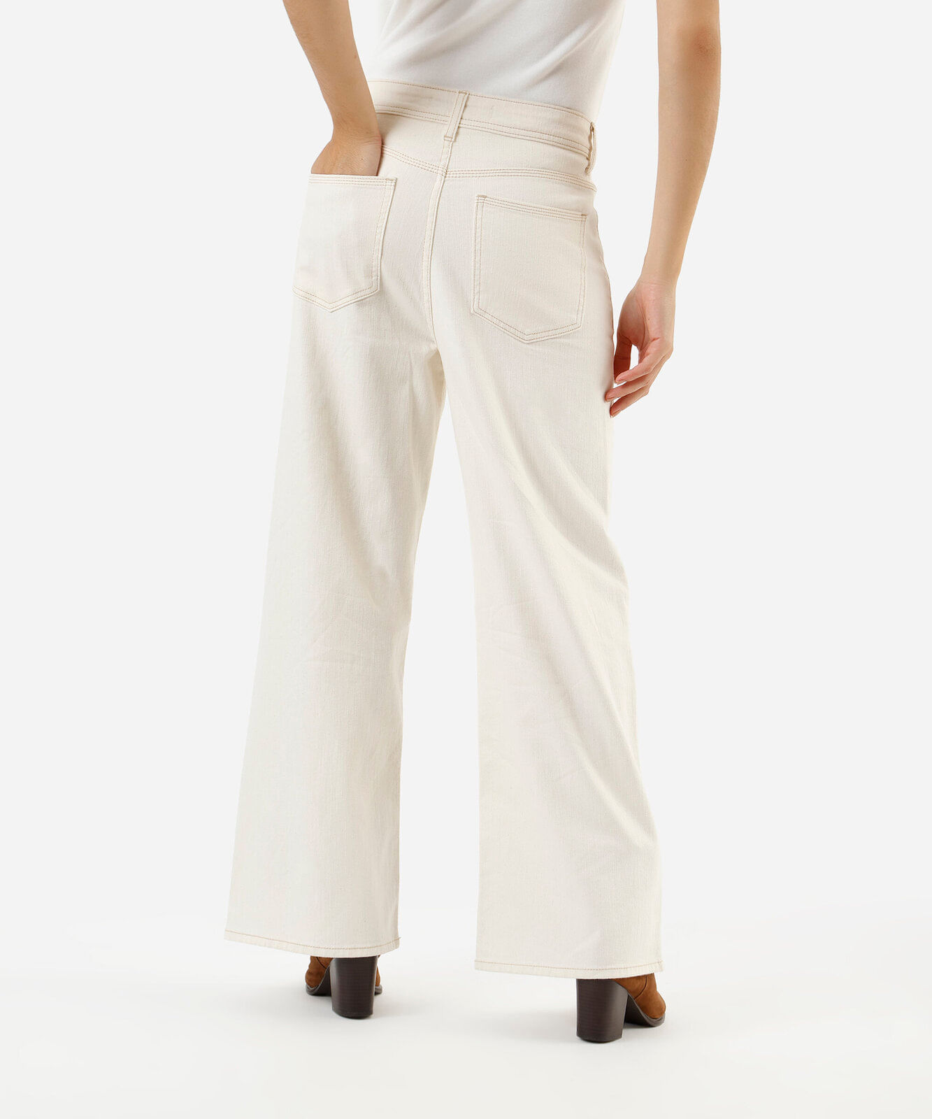 calça de sarja wide leg cropped cintura super alta bege