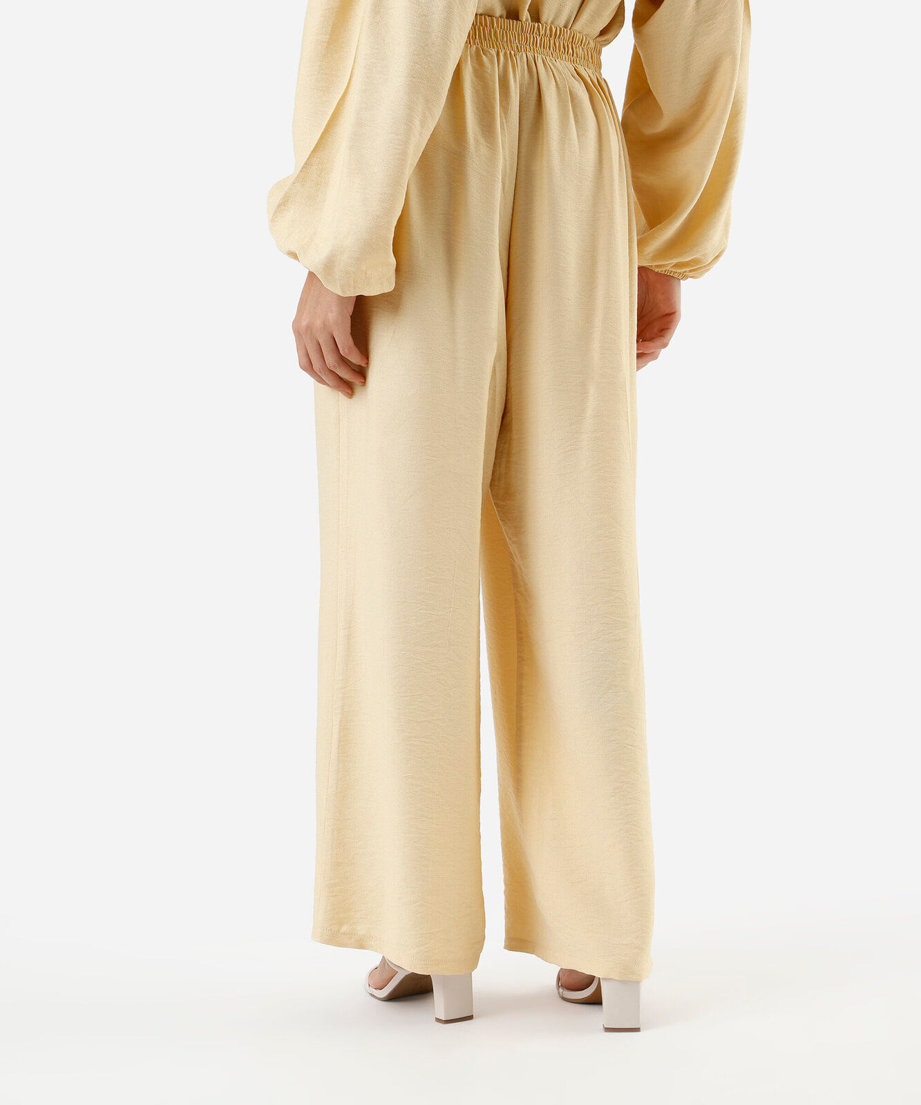 calça reta feminina com viscose cós elástico amarela