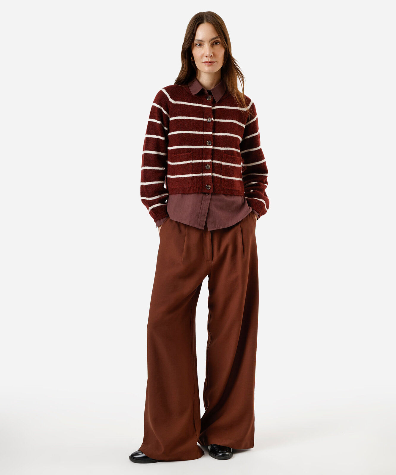 cardigan feminino de tricot com bolsos listrado vinho
