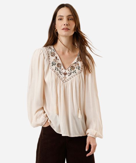 bata feminina com viscose e lurex bordado floral bege