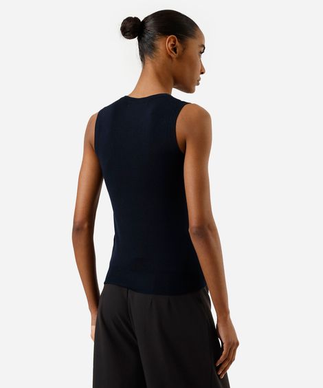 regata feminina de tricot decote redondo azul