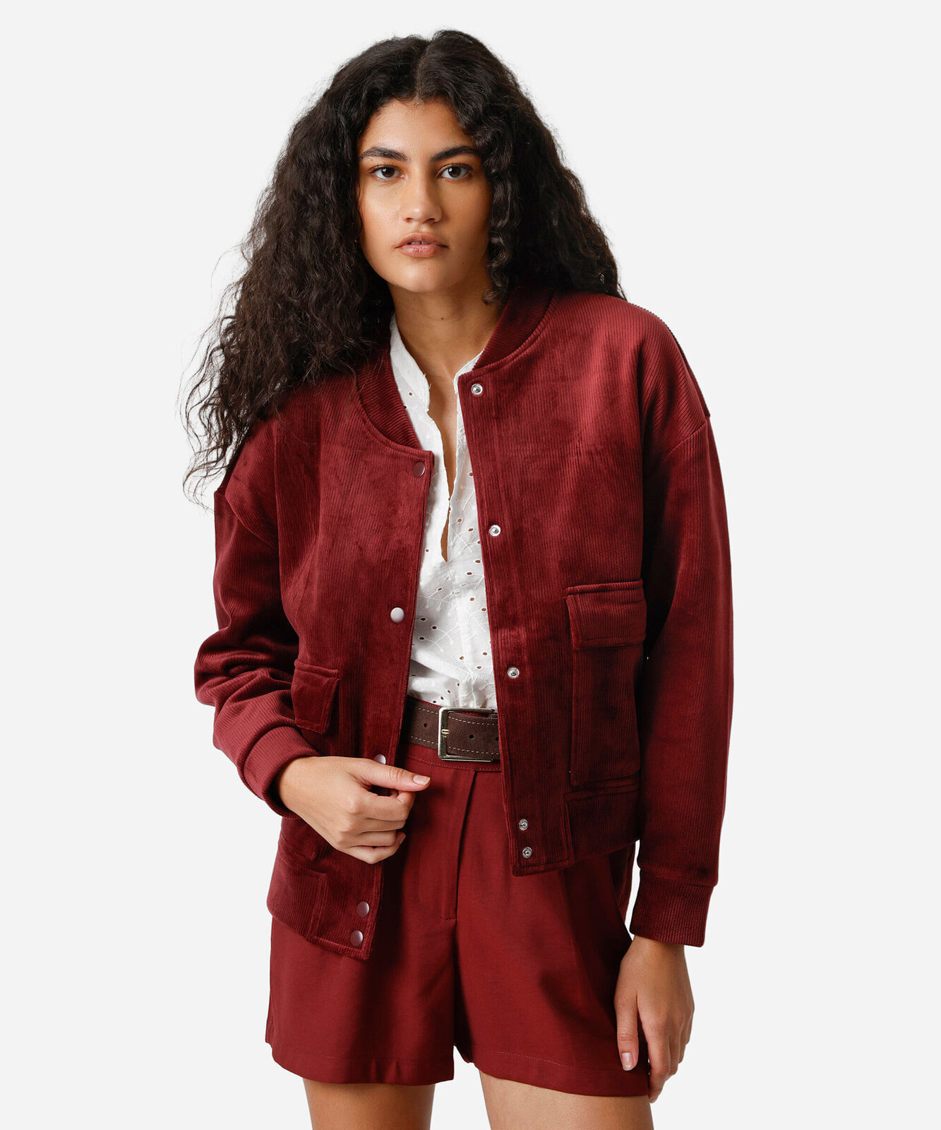 jaqueta bomber feminina de veludo cotelê com bolsos vinho