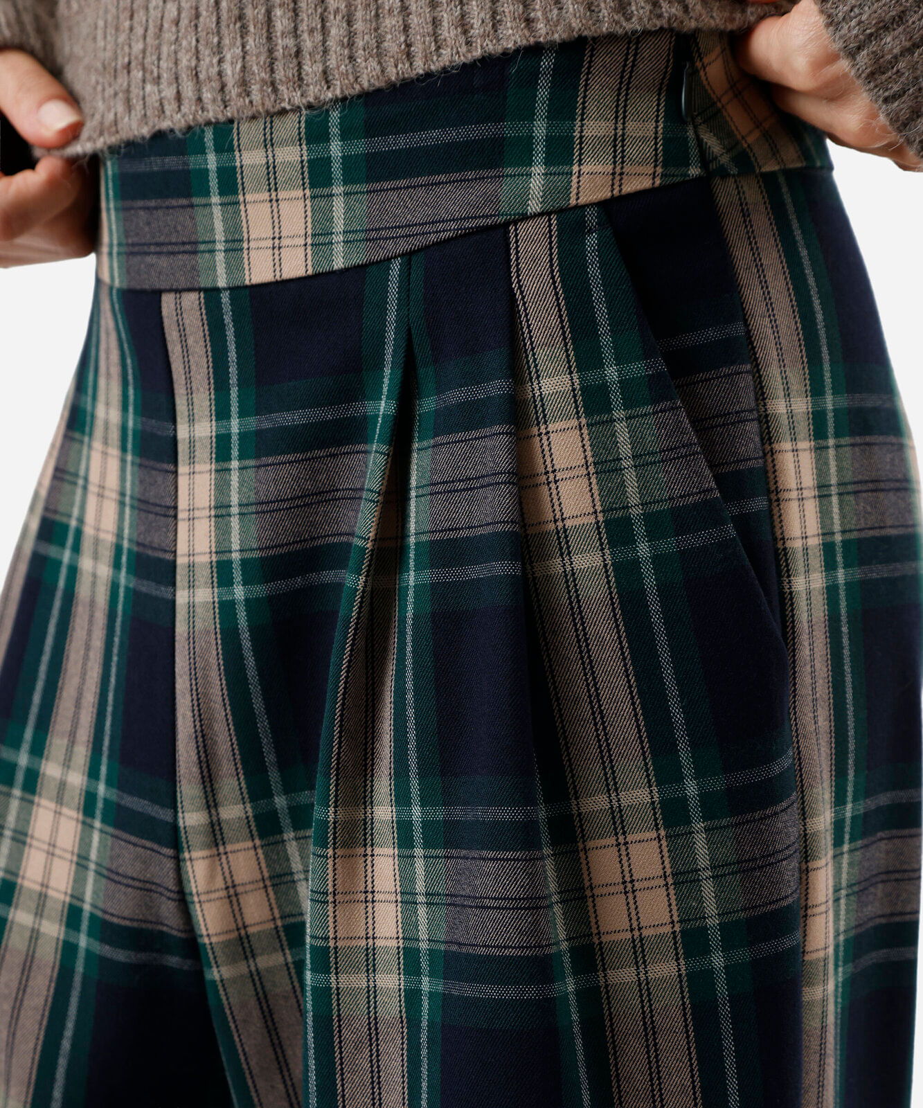 calça reta feminina com pregas xadrez azul