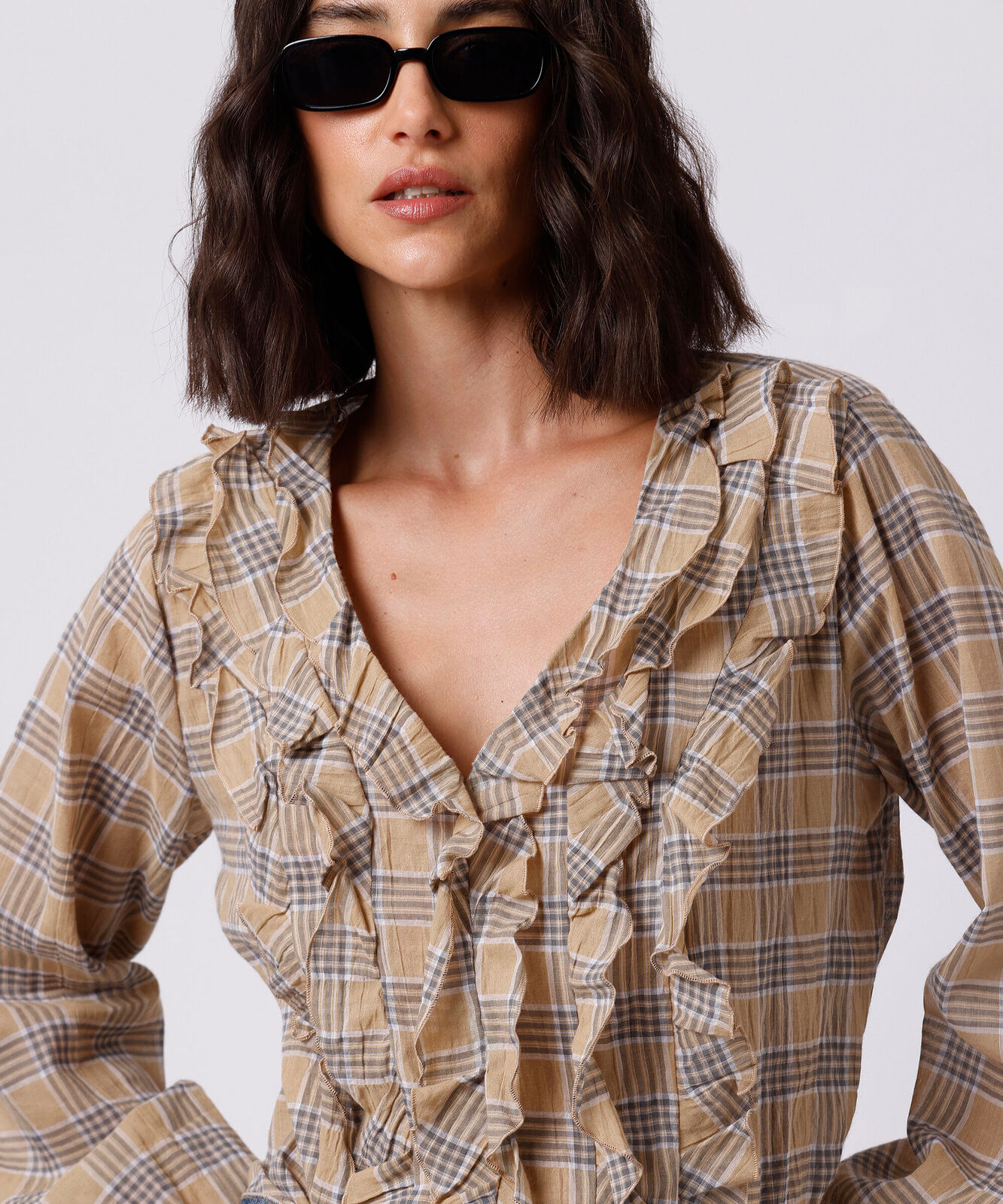 blusa feminina com algodão e babados xadrez mindset amarela