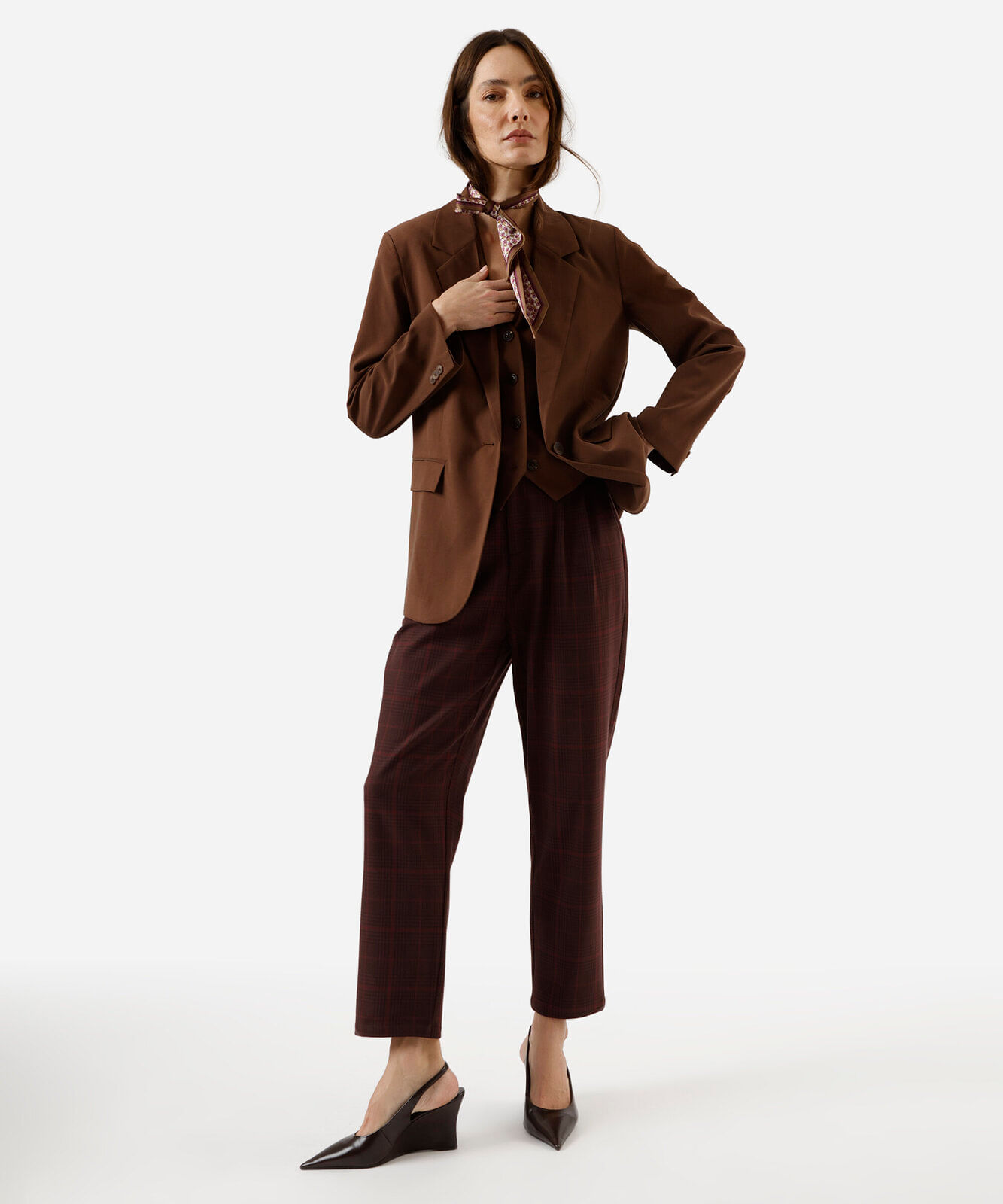 blazer de alfaiataria feminino clássico marrom