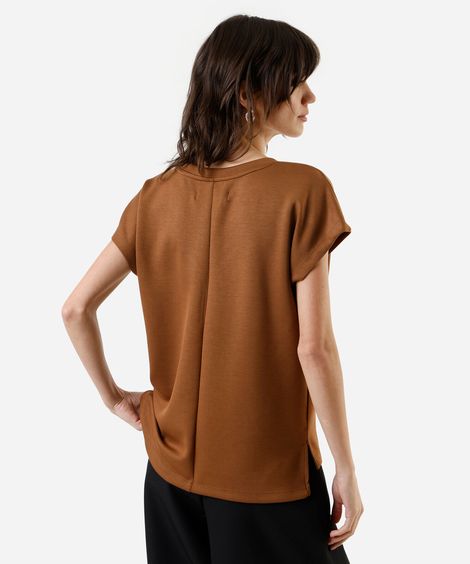 blusa básica feminina decote v manga curta bege