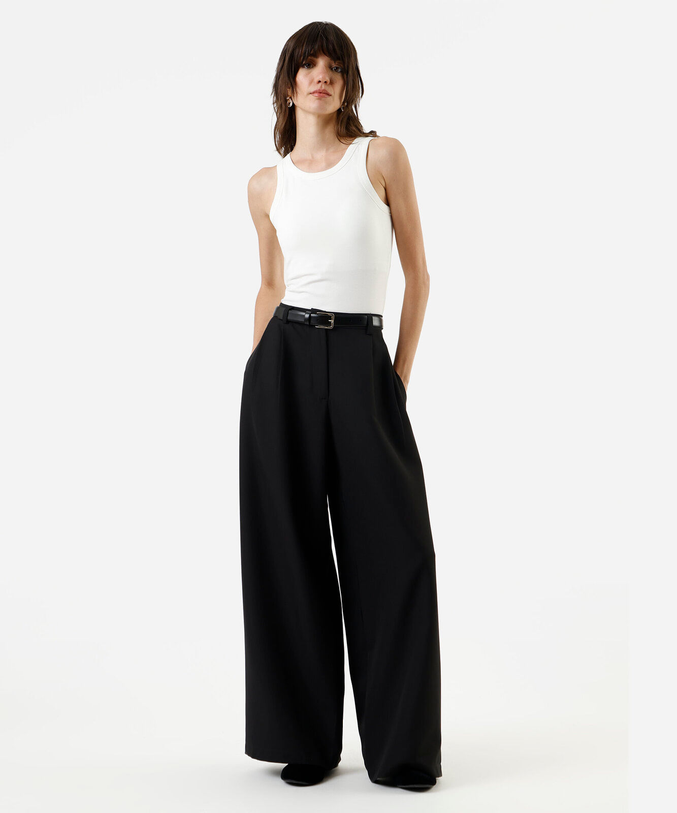 regata feminina cropped com bojo off white