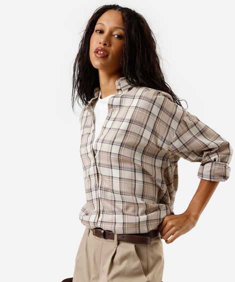 camisa oversized feminina de viscose manga longa xadrez bege