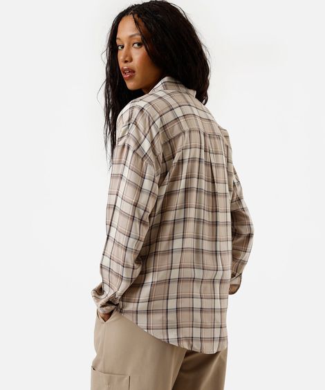 camisa oversized feminina de viscose manga longa xadrez bege