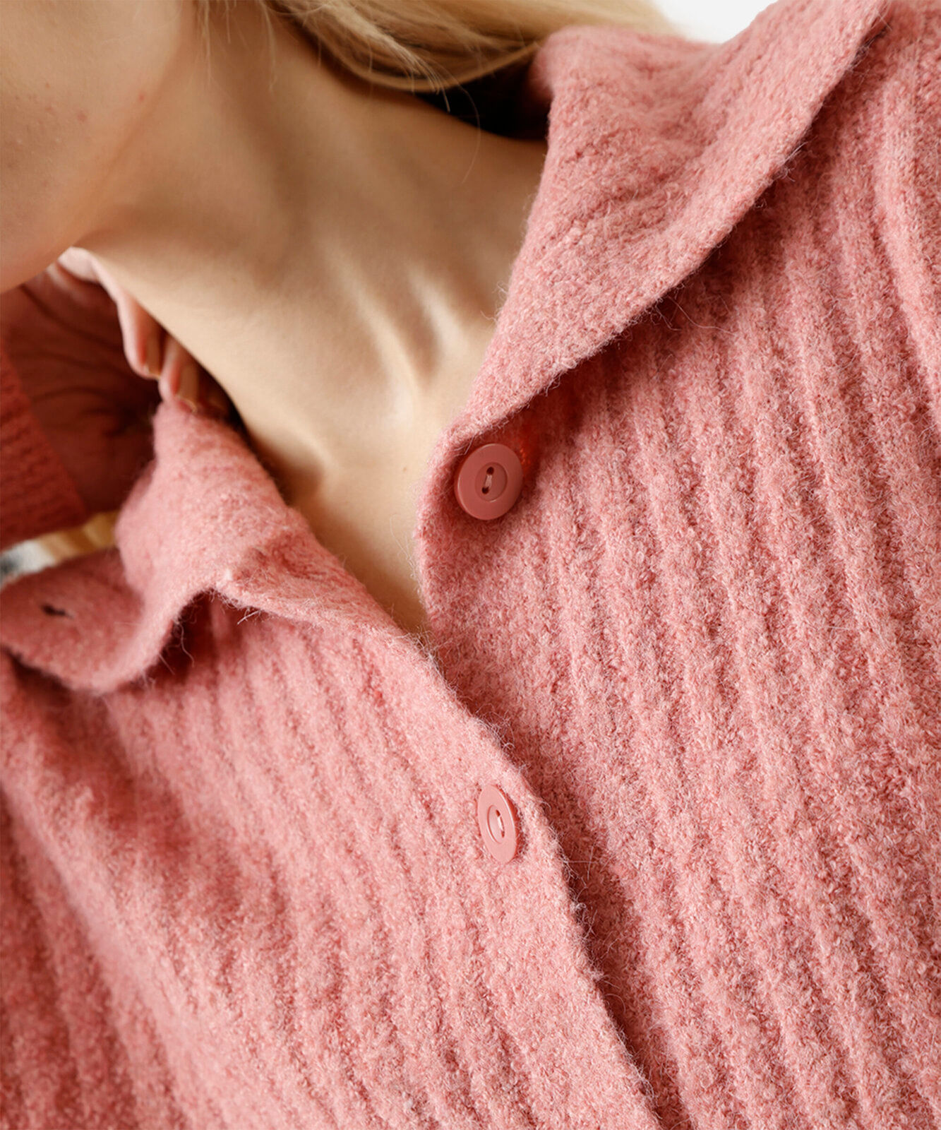 cardigan feminino de tricot com lã e gola canelado rosa