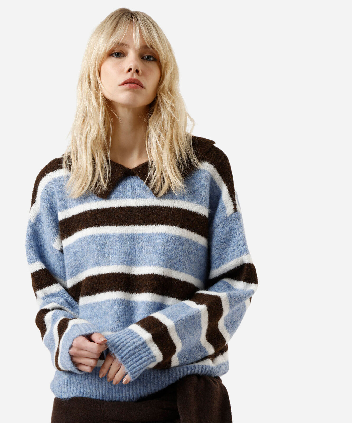 suéter feminino de tricot com lã e gola listrado azul