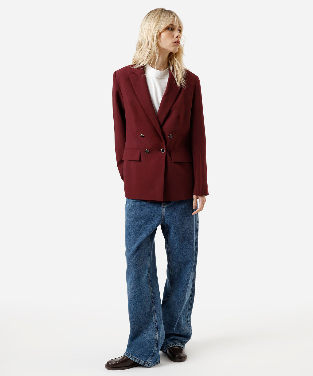 blazer de alfaiataria feminino botões dourados vinho