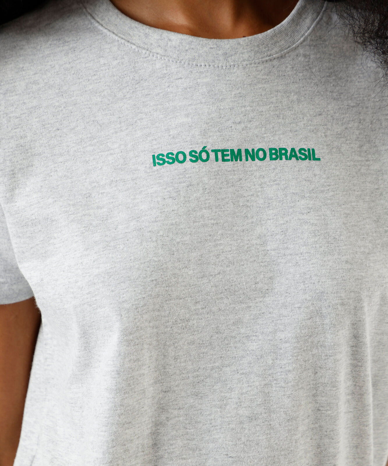 camiseta feminina de algodão brasil cinza