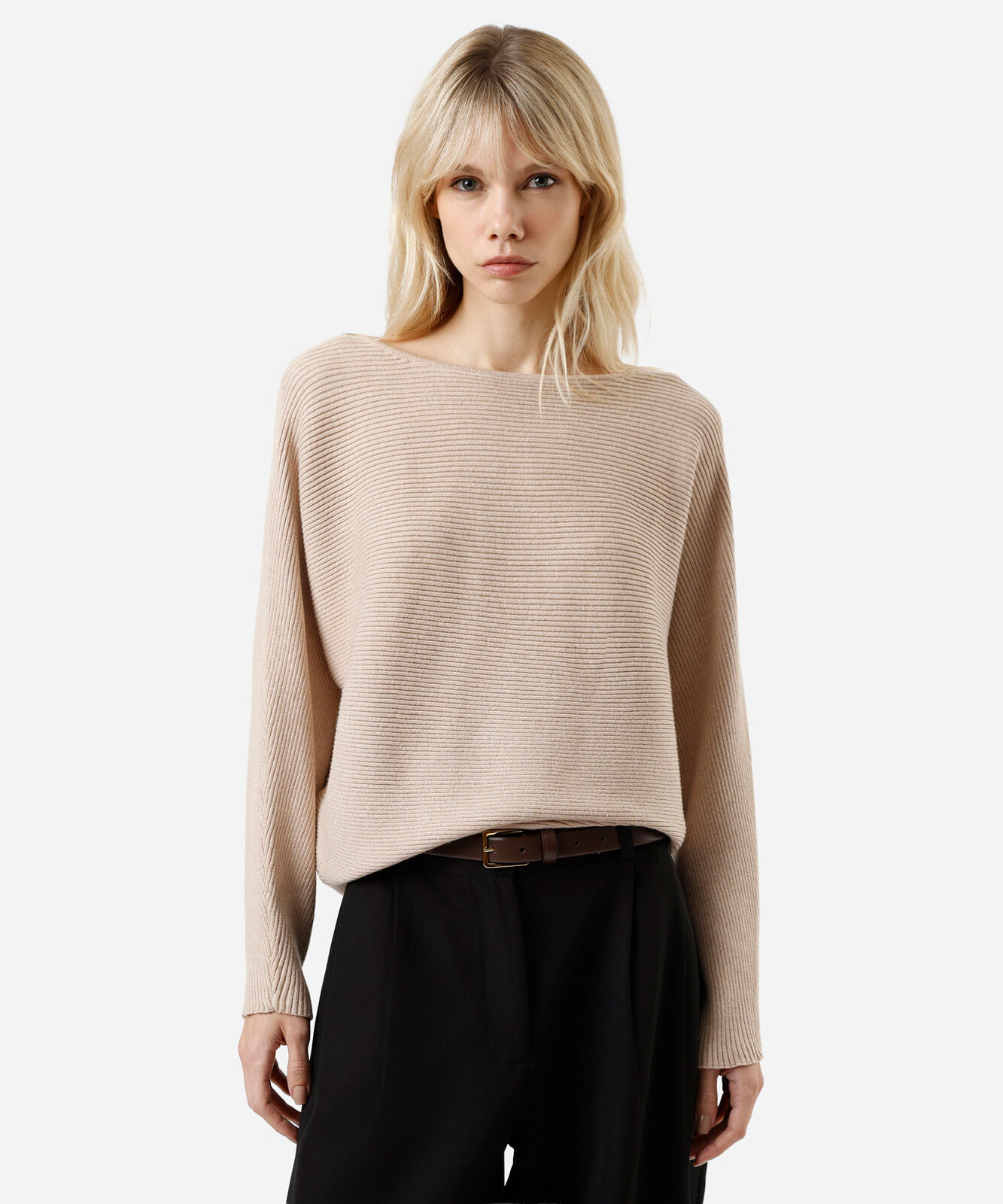 suéter amplo feminino de tricot canelado bege