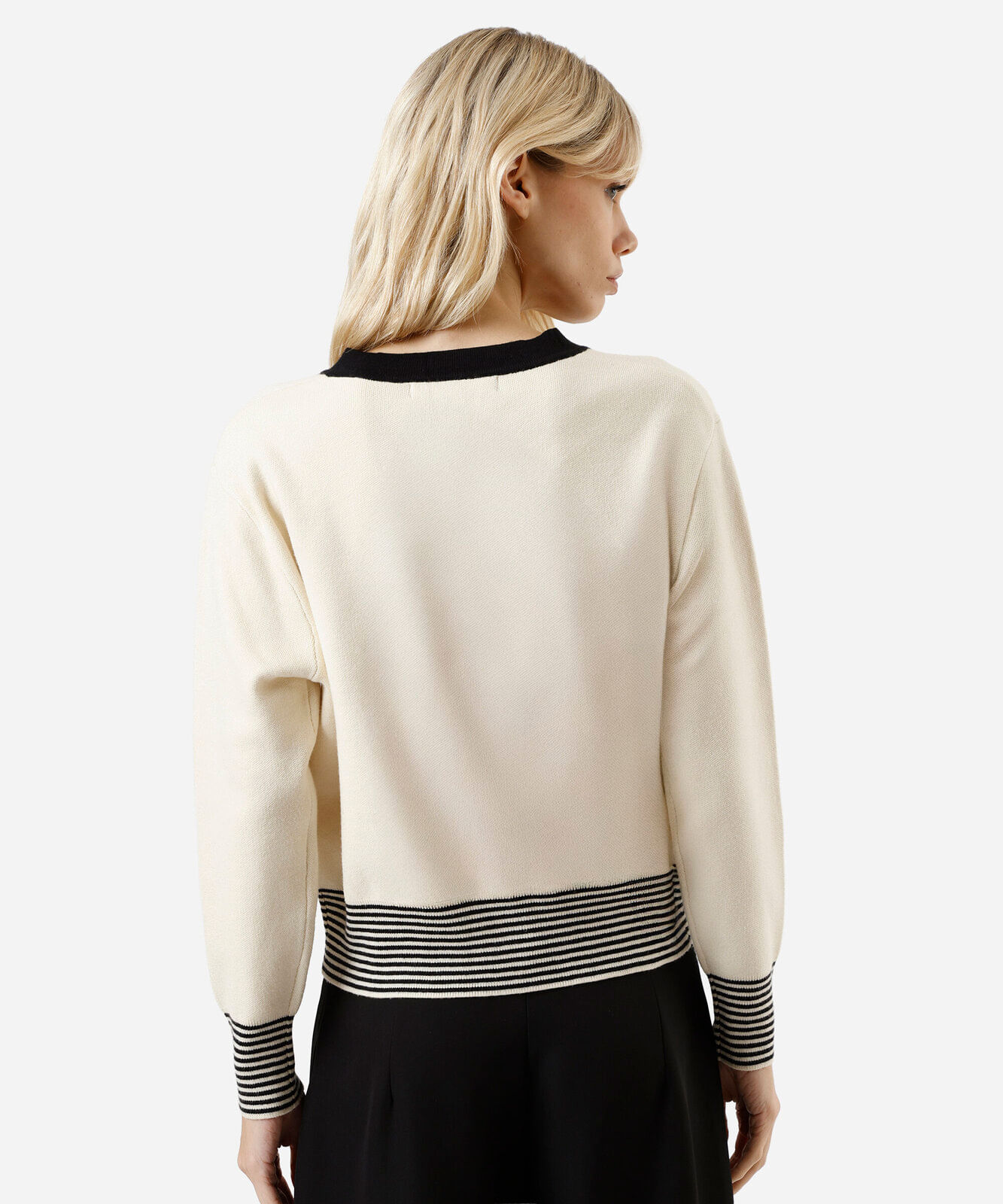 casaco feminino de tricot  bege