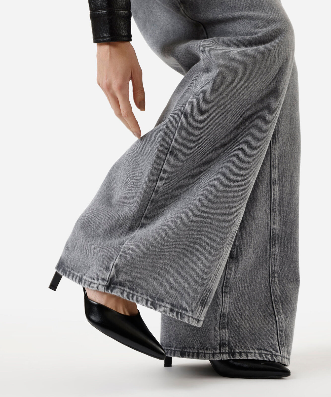 calça wide leg feminina jeans com recorte cintura baixa cinza