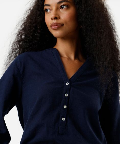 bata de algodão manga longa com botões azul