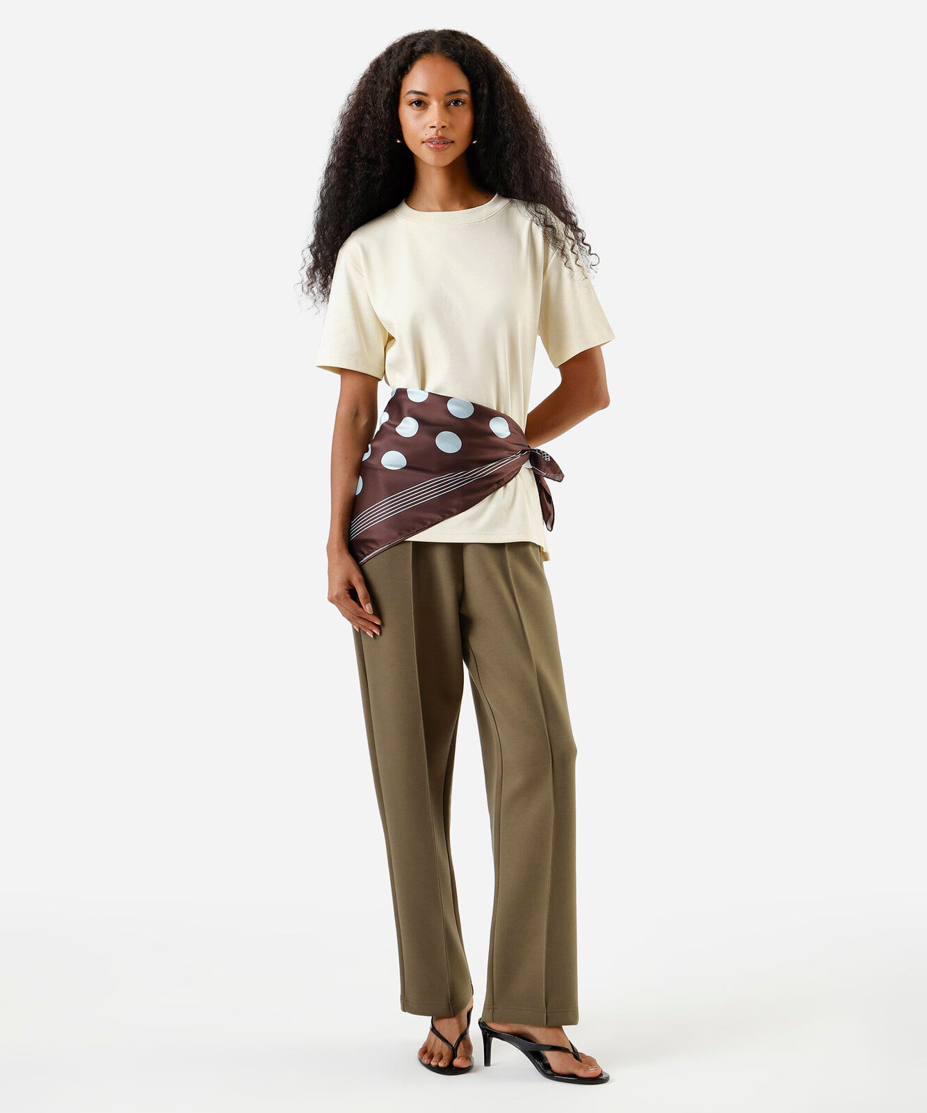 calça reta básica feminina com nervura  verde