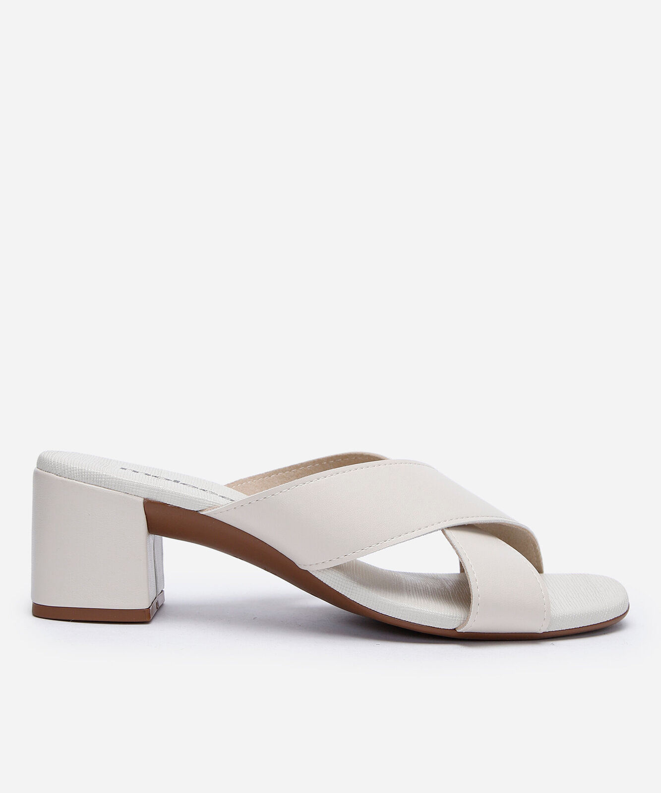 tamanco salto grosso moleca off white