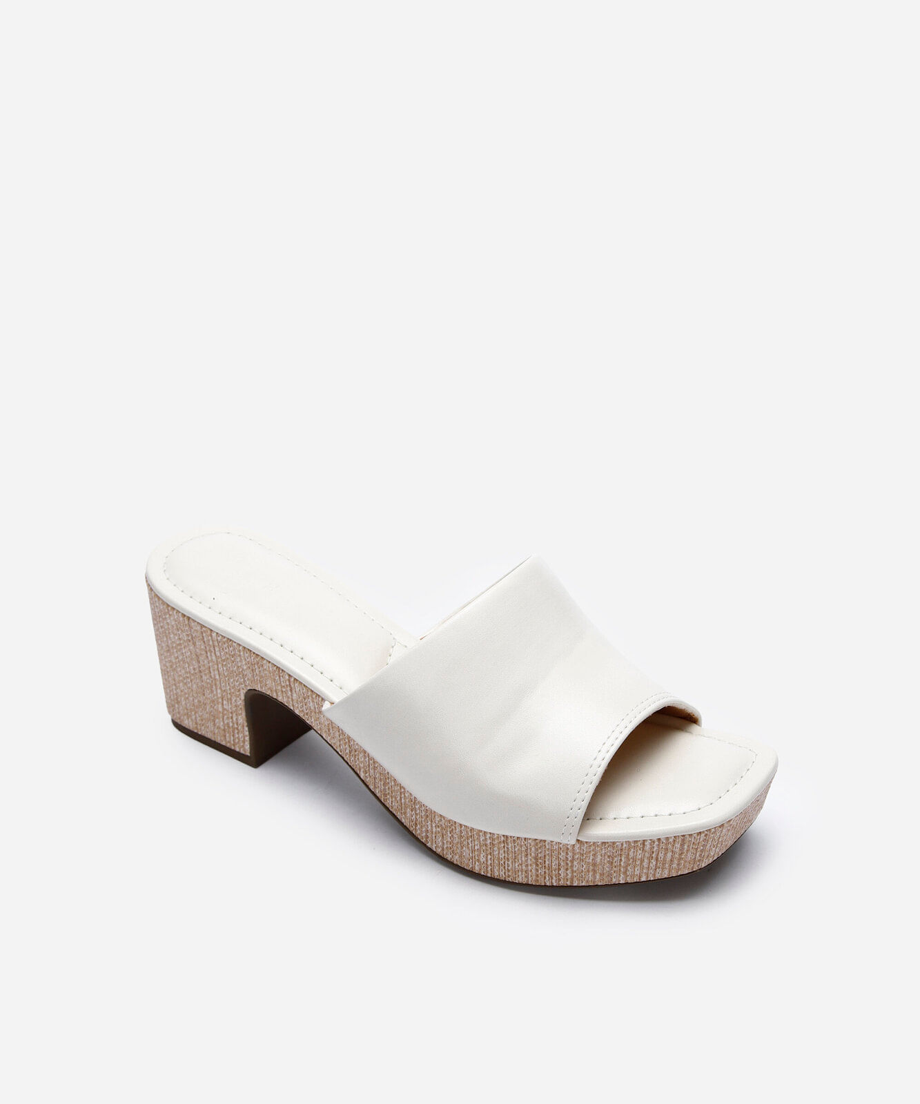 tamanco bico quadrado meia pata  off white