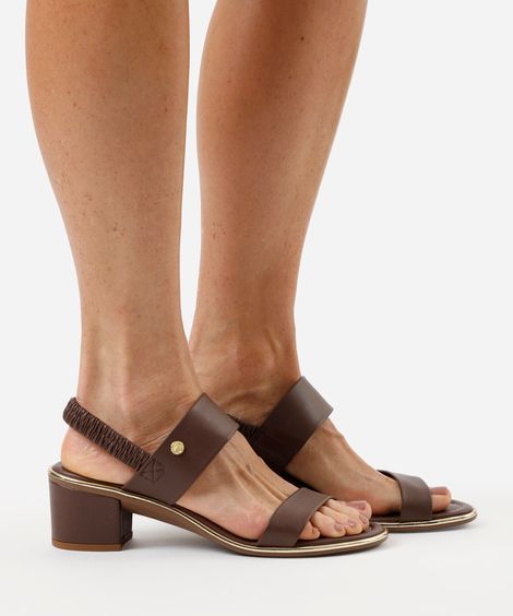 sandália salto grosso beira rio marrom