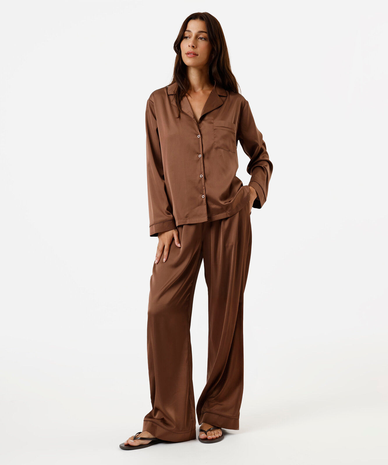 pijama longo americano feminino acetinado marrom
