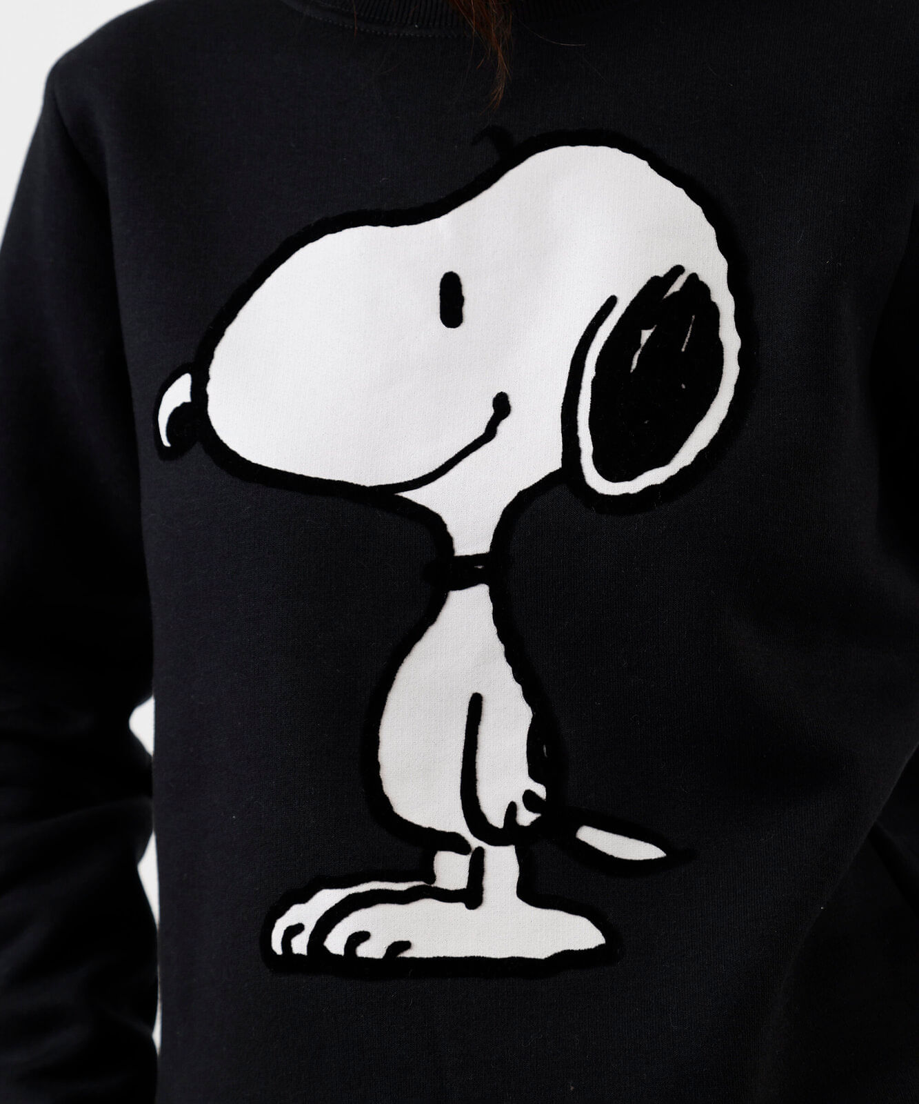 blusão feminino de moletom snoopy preto