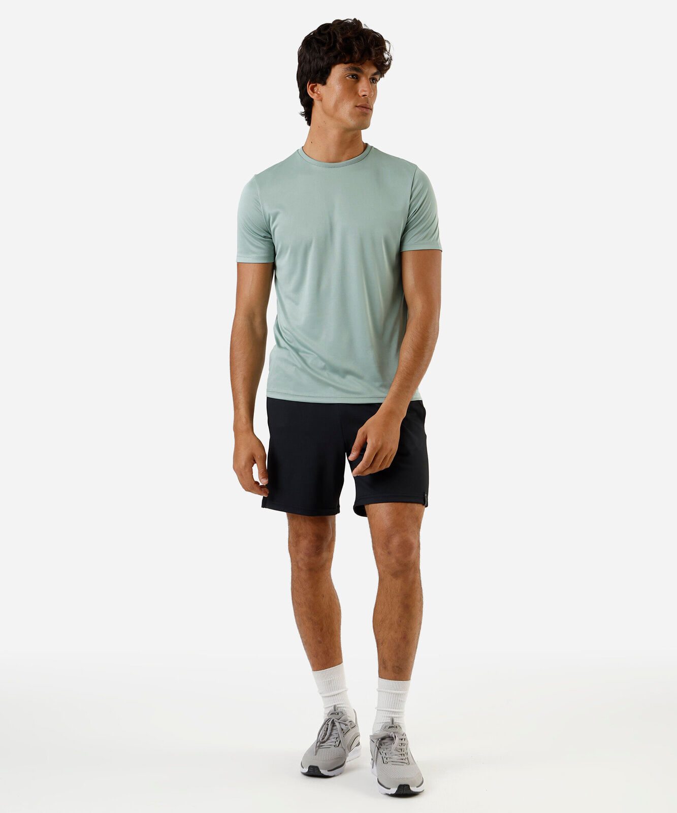 camiseta esportiva masculina verde