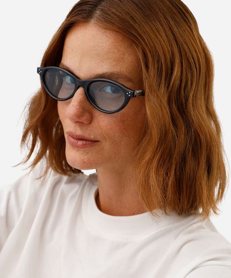 óculos de sol feminino oval de acetato triton preto