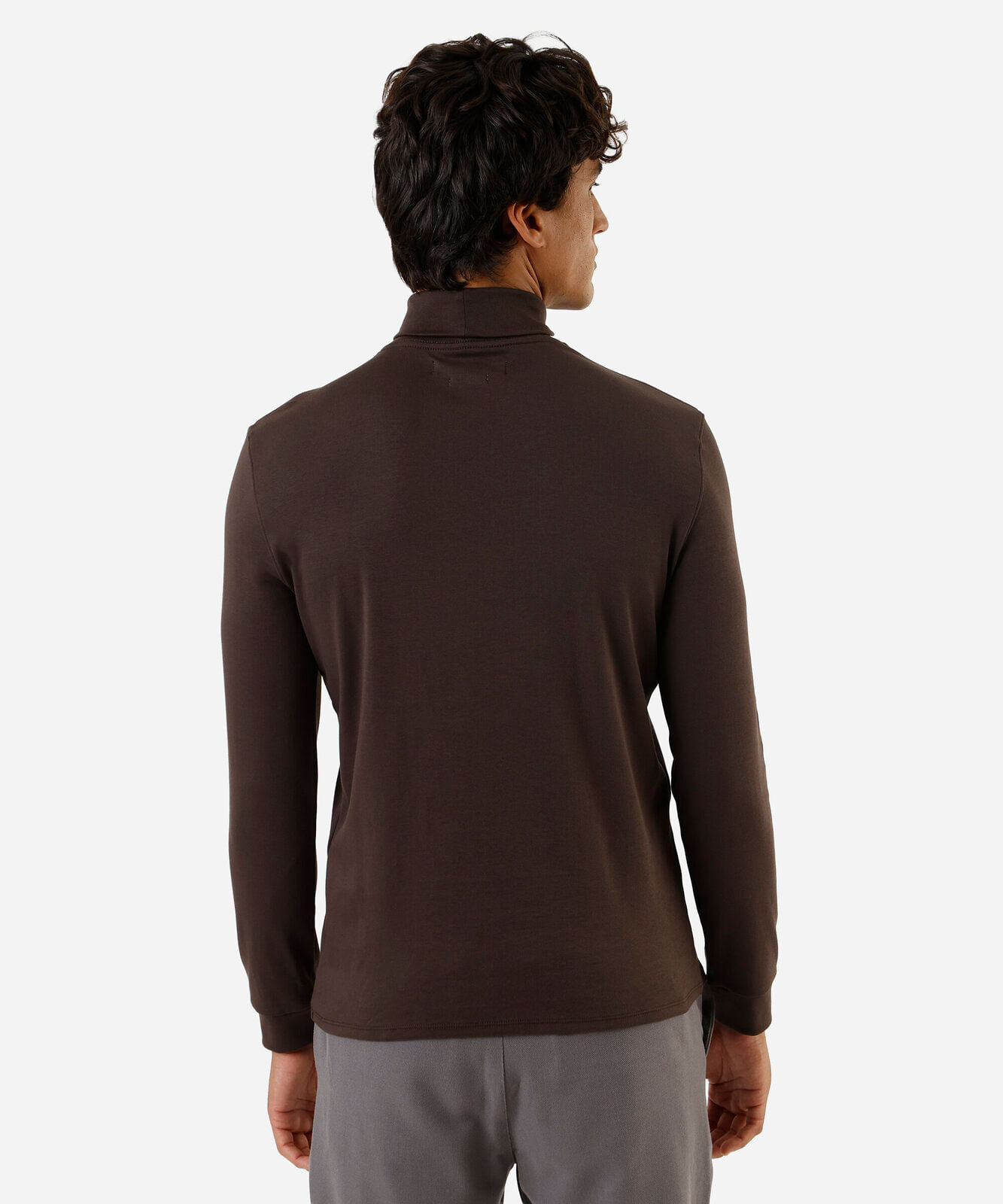 blusa slim masculina  manga longa gola alta marrom