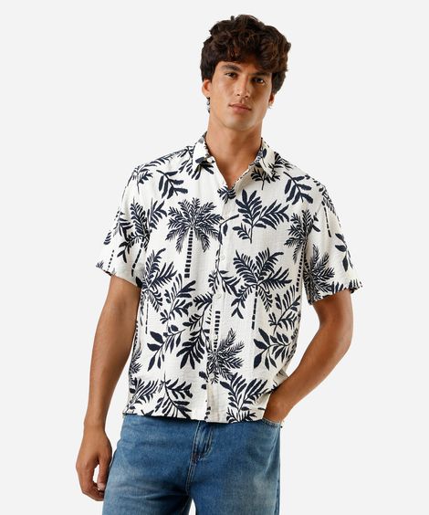 camisa masculina com viscose manga curta folhagens off white