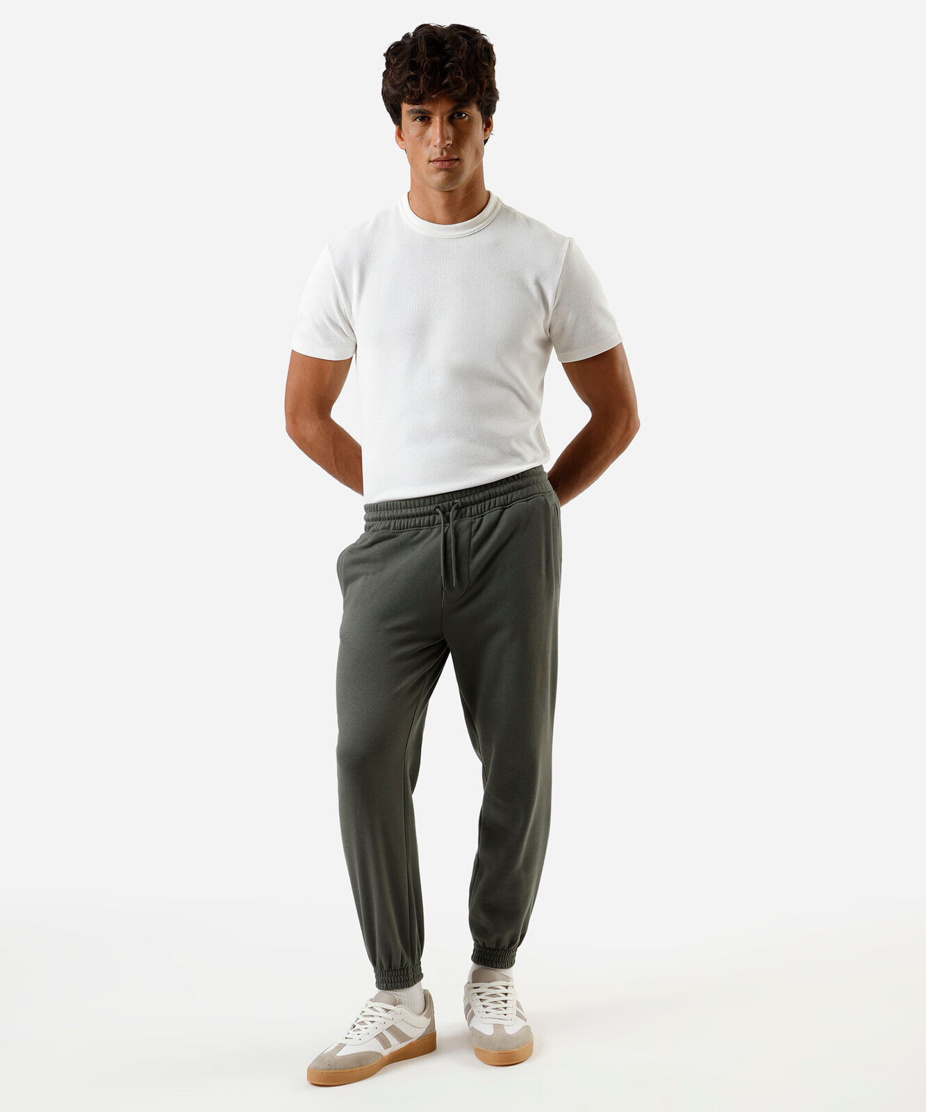 calça jogger masculina de moletom básica verde
