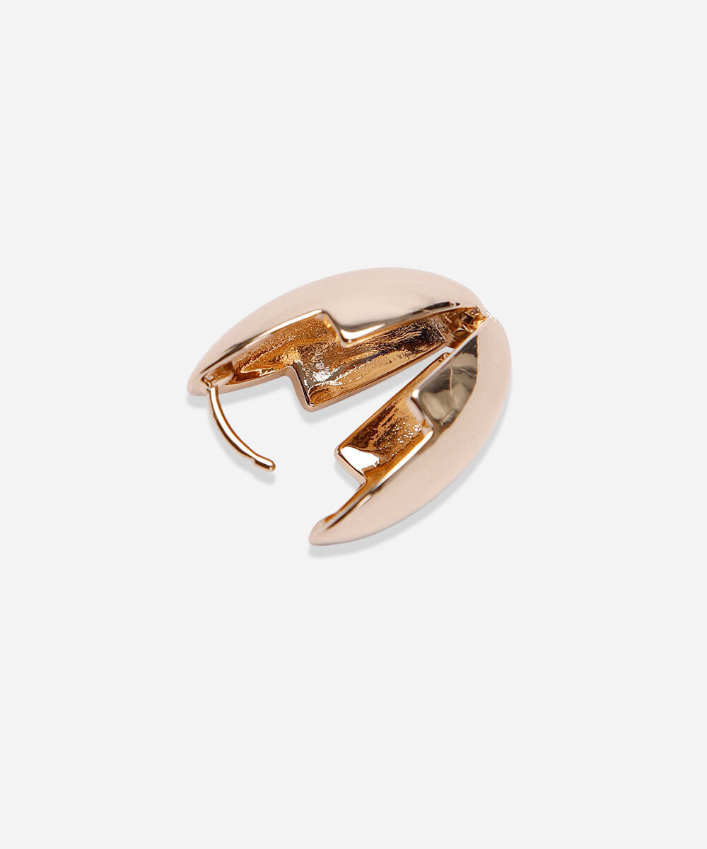 brinco oval click dourado