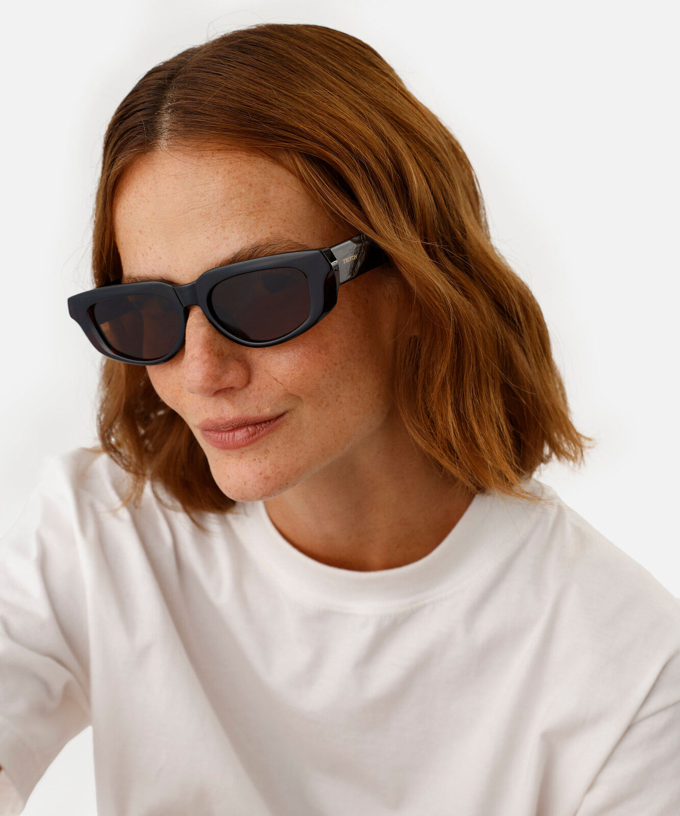 óculos de sol feminino oval de acetato triton marrom