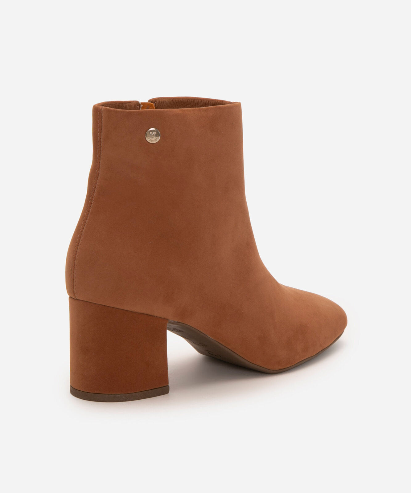 bota cano baixo salto médio via uno marrom